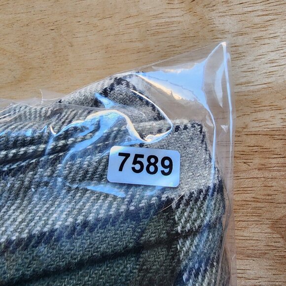 O’Neil Of Dublin Womens 100% Pure Wool Pleated Skirt Kilt White/Green Plaid 10 - Picture 13 of 13